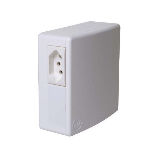 Imagem Produto CD PVC SOBREPOR P/1 DISJUNTORES DIN + TOMADA 20A (PARA AR CONDICIONADO) BRANCO - BET PLASTICOS