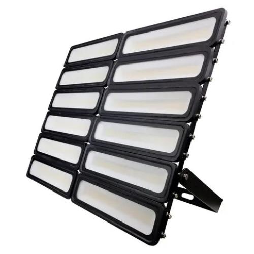 Imagem Produto REFLETOR LED FACCIATA 600W 6500K 60000L IP66 CORPO PRETO FOSCO - AVANT